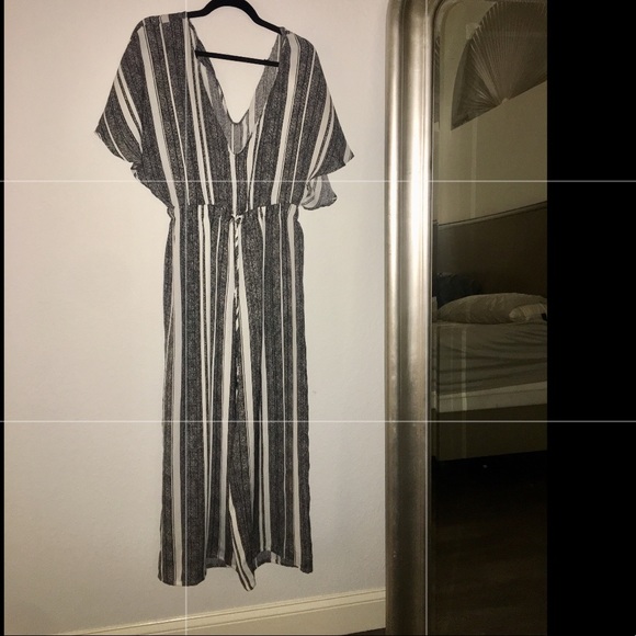 Baby Blue Pants - 💋Cute Spring Jumpsuit 💋LIKE NEW